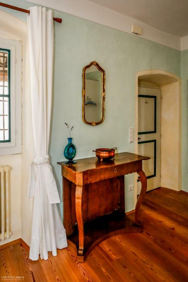 Weinbergsuite Panholzer Caldaro Buitenkant foto