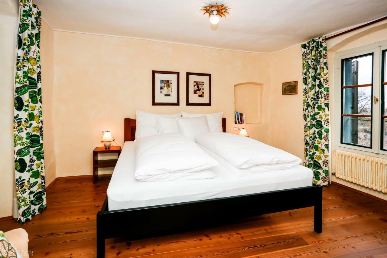 Weinbergsuite Panholzer Caldaro Buitenkant foto