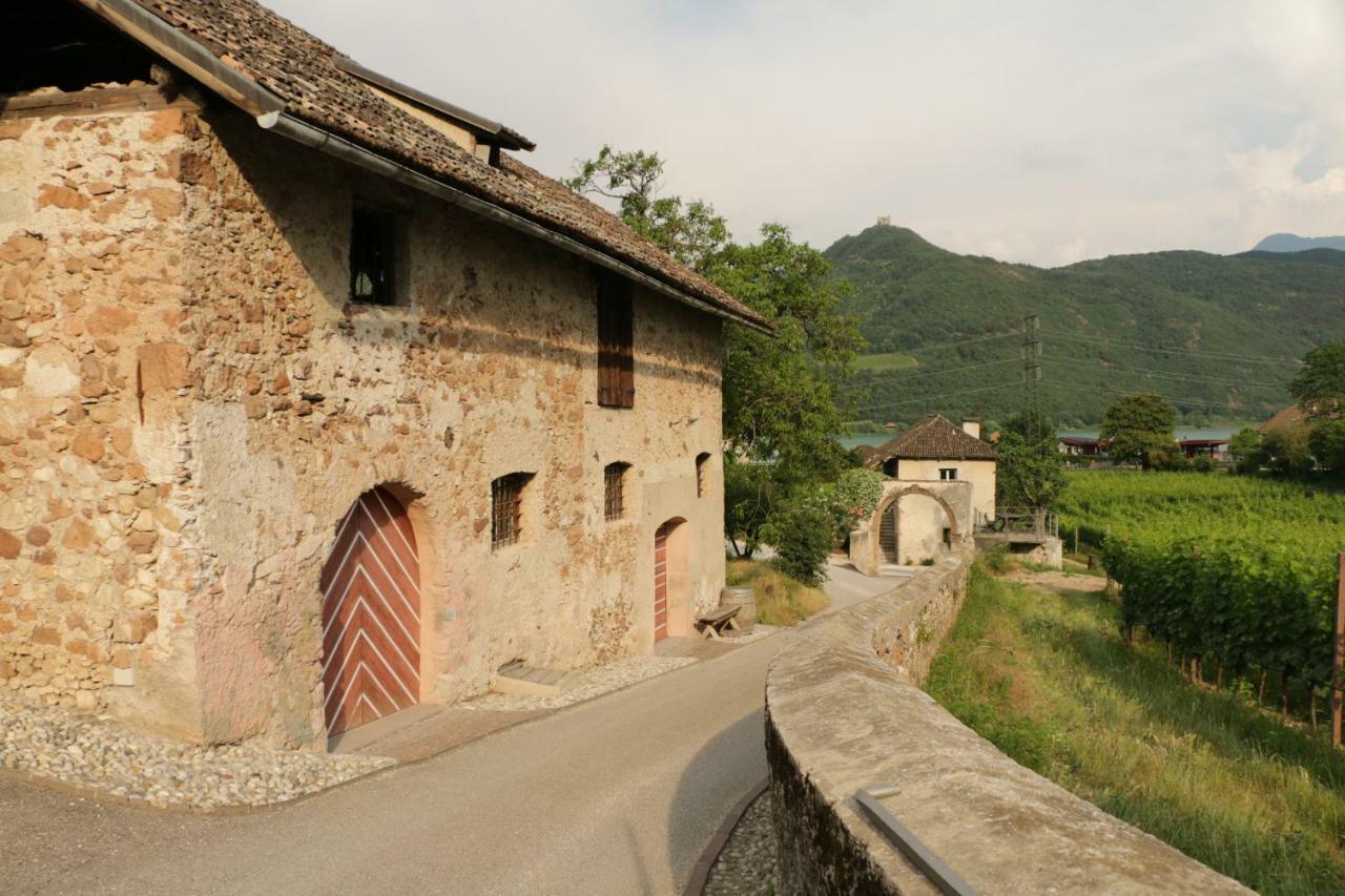 Weinbergsuite Panholzer Caldaro Buitenkant foto